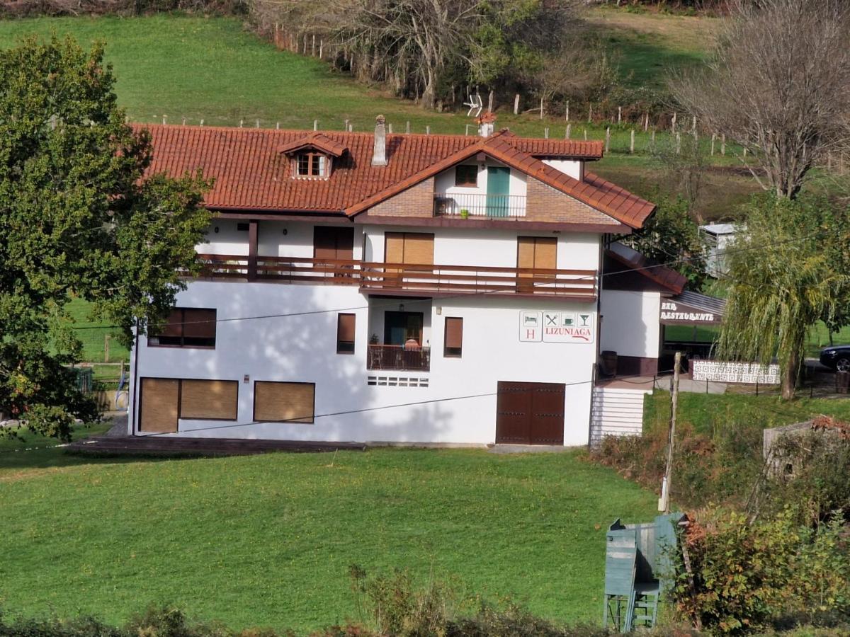 Hostal Lizuniaga 베라 외부 사진